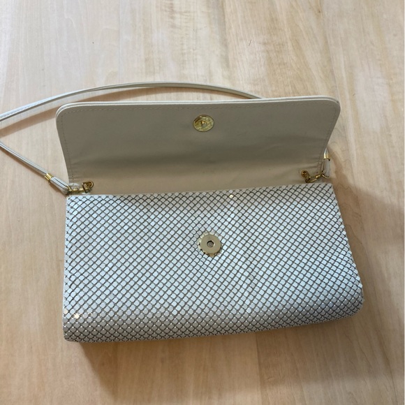 Whiting and David Vintage Cream Metal Mesh Clutch - Picture 5 of 6